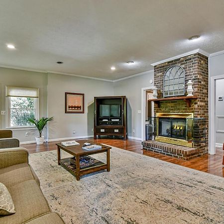 South Asheville Home With Hot Tub Just 11 Miles To Downtown Dış mekan fotoğraf