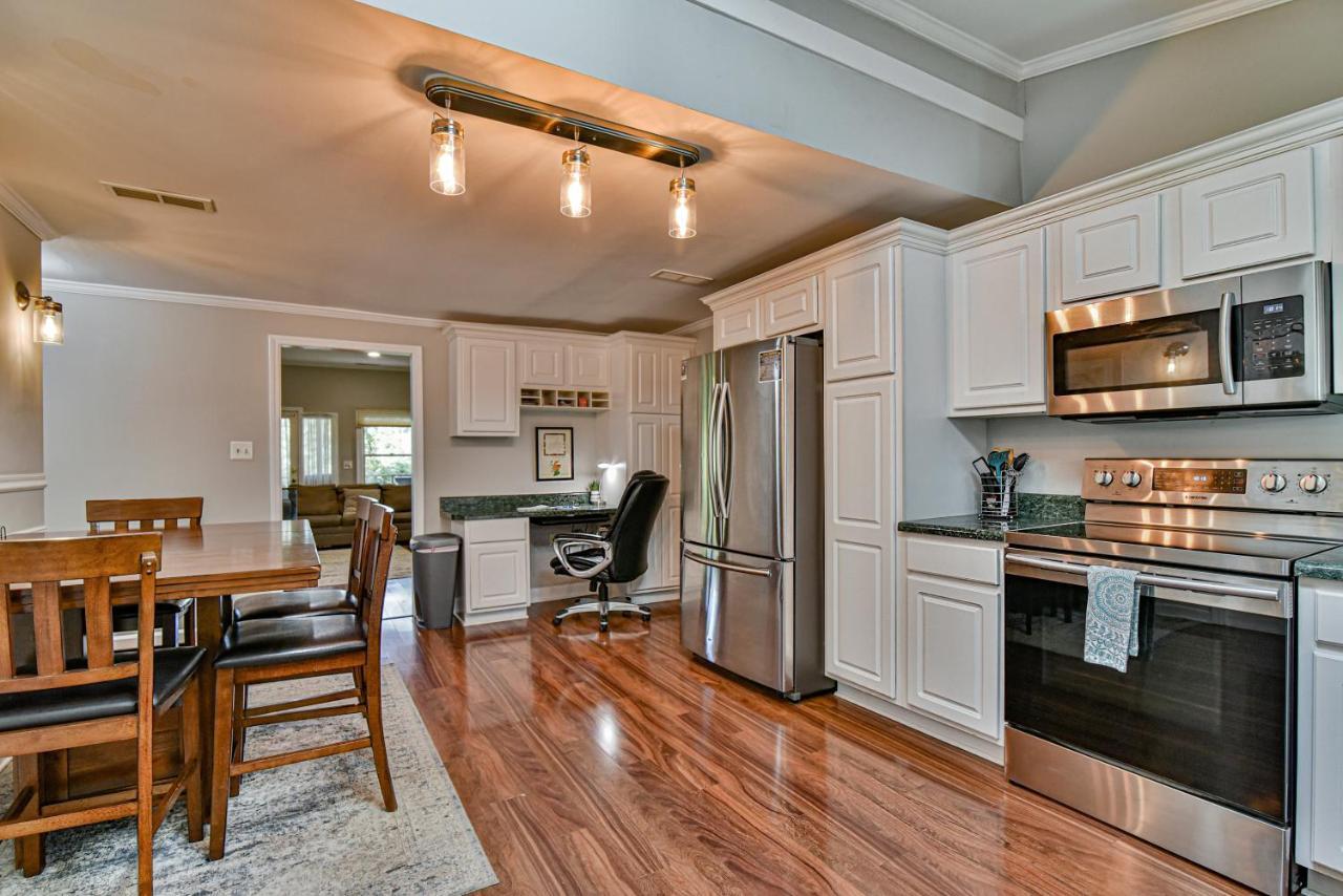 South Asheville Home With Hot Tub Just 11 Miles To Downtown Dış mekan fotoğraf