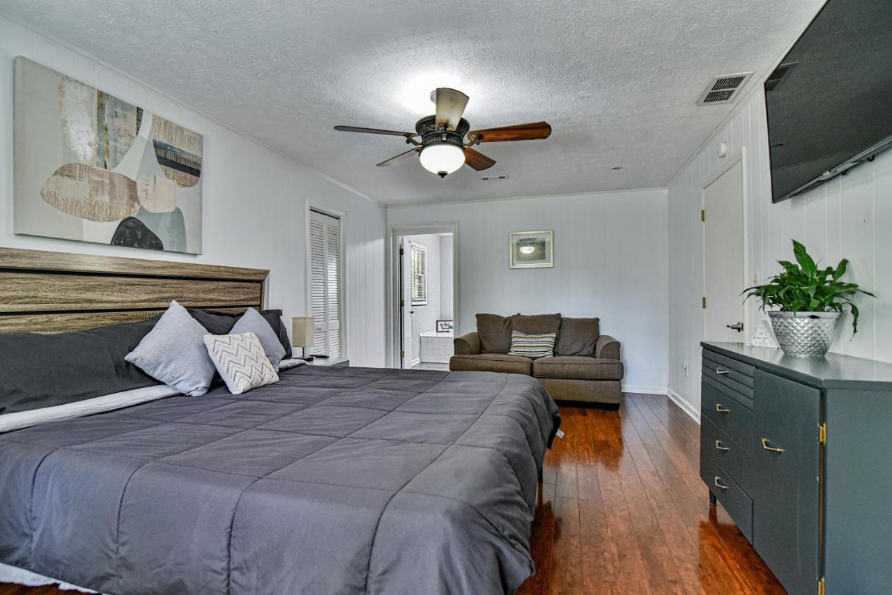 South Asheville Home With Hot Tub Just 11 Miles To Downtown Dış mekan fotoğraf