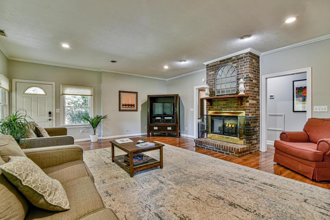 South Asheville Home With Hot Tub Just 11 Miles To Downtown Dış mekan fotoğraf
