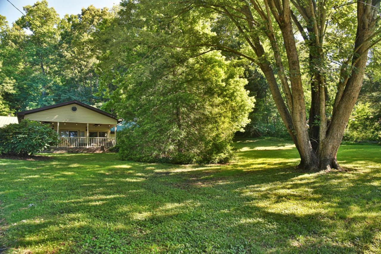 South Asheville Home With Hot Tub Just 11 Miles To Downtown Dış mekan fotoğraf